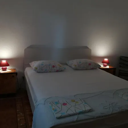 Miljana * Podgora (Split-Dalmatia)